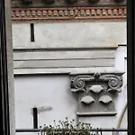 Antico E Moderno Al Centro Del Centro Di Milano